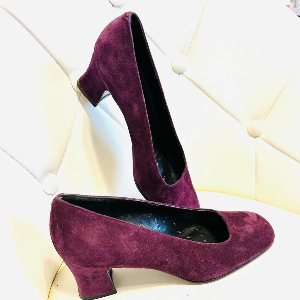 Evan Picone Purple Suede Pumps size 5.5 GUC
